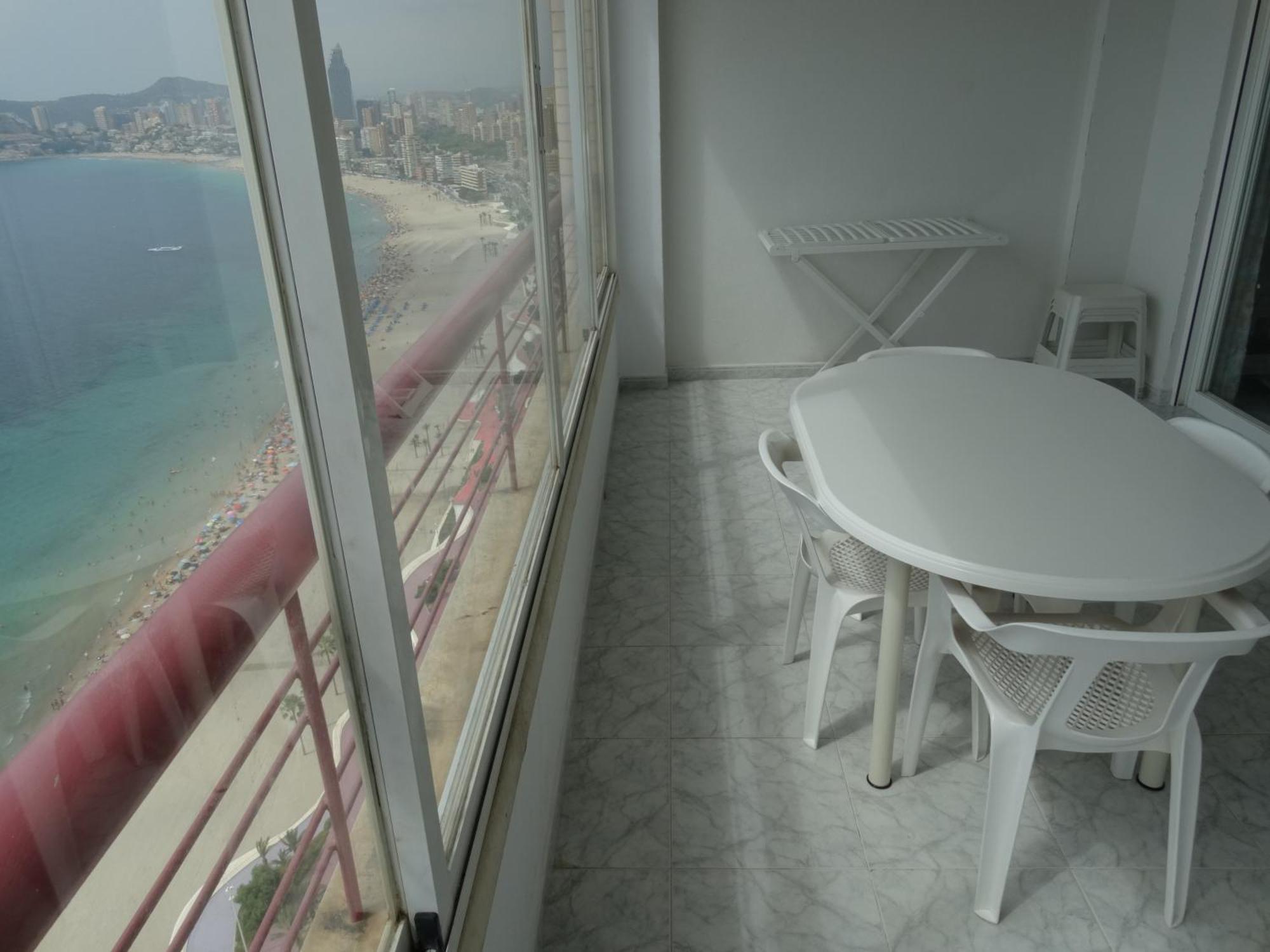Apartamentos Beni-Beach Бенидорм Номер фото