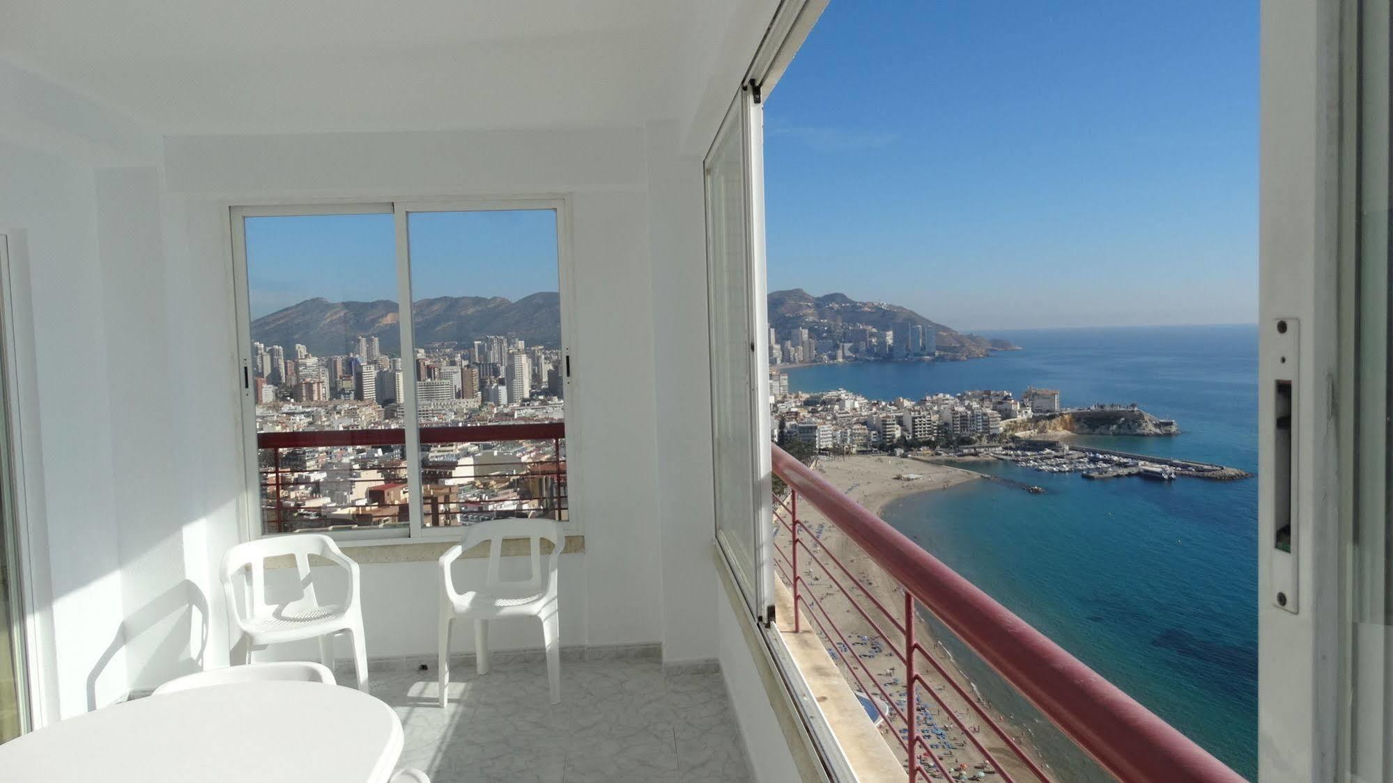 Apartamentos Beni-Beach Бенидорм Экстерьер фото
